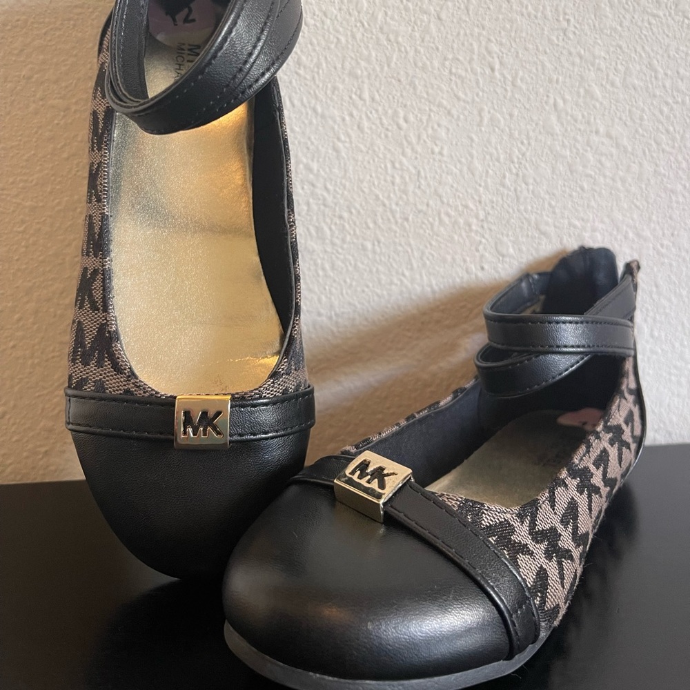 Michael kors flats, size 12 for girl